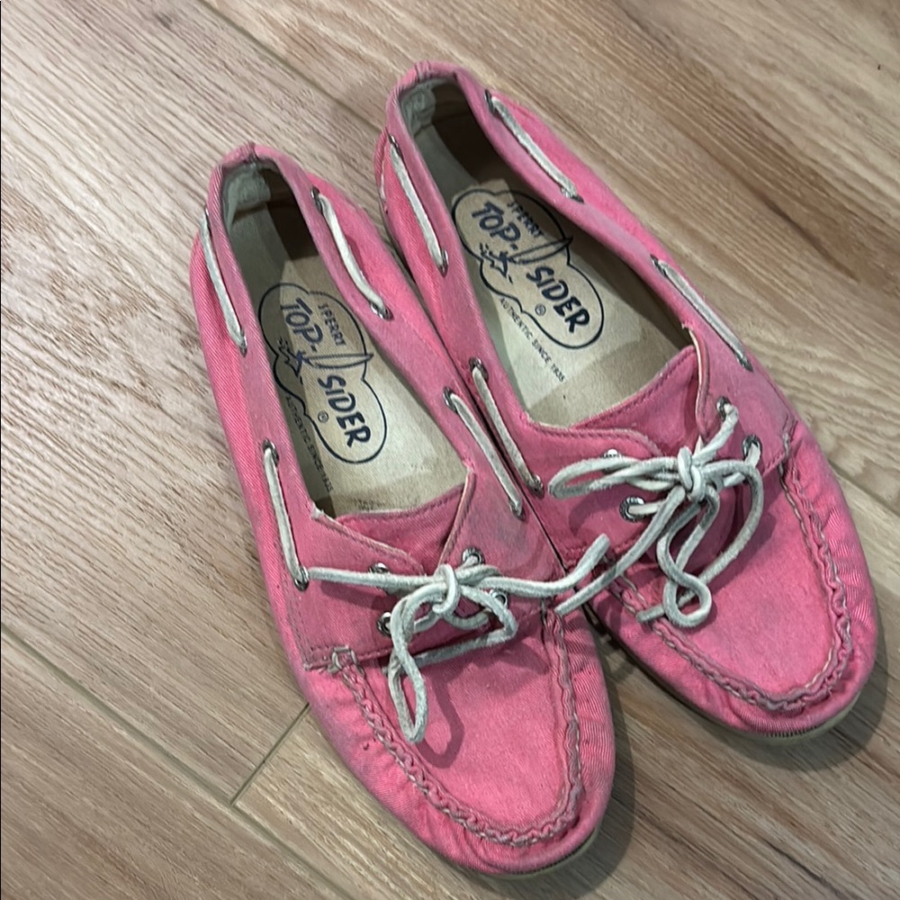 Sperry Women's Pink Boat Shoes